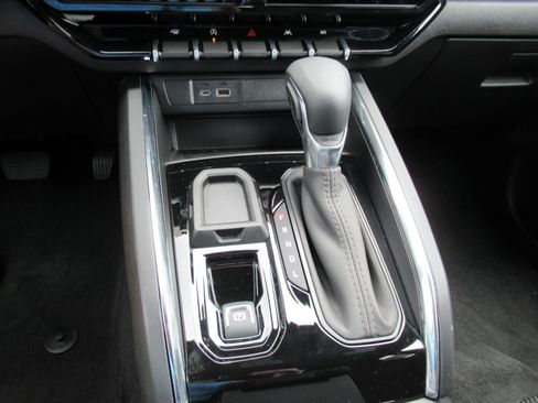 New 2026 GMC Canyon Elevation w/ Convenience Package RWD image 29
