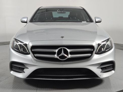Used 2017 Mercedes-Benz E 300 image 8
