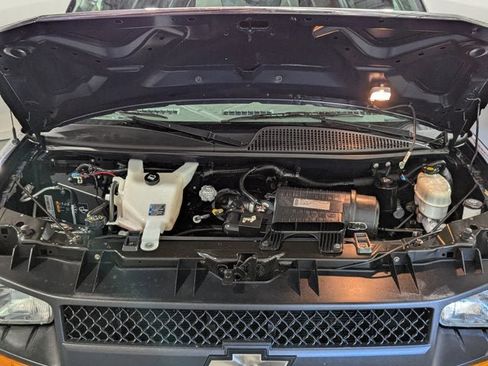 Used 2013 Chevrolet Express 3500 LS w/ Power Package image 33