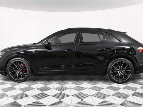 Used 2021 Audi Q8 Prestige w/ Prestige Package image 25