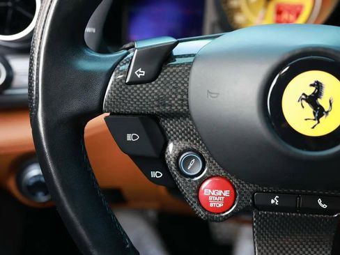 Used 2019 Ferrari GTC4Lusso T image 34