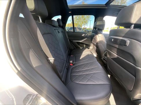 Used 2024 BMW X5 sDrive40i RWD image 29