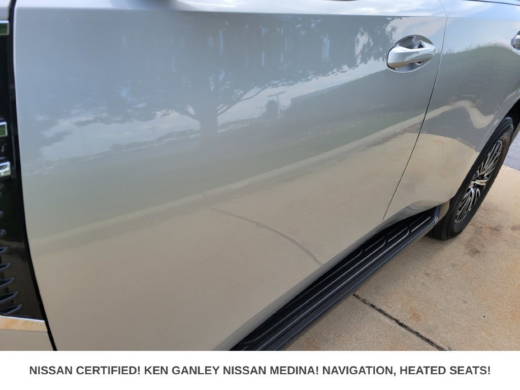 Certified 2025 Nissan Armada SL w/ Captain's Chari Seat Package AWD/4WD image 11