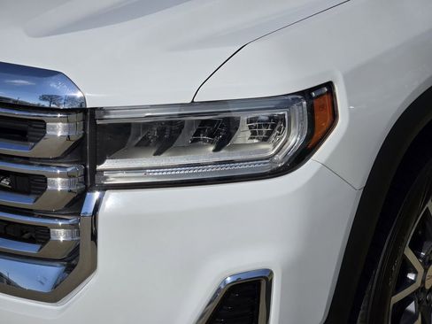 Used 2023 GMC Acadia SLT AWD/4WD image 8