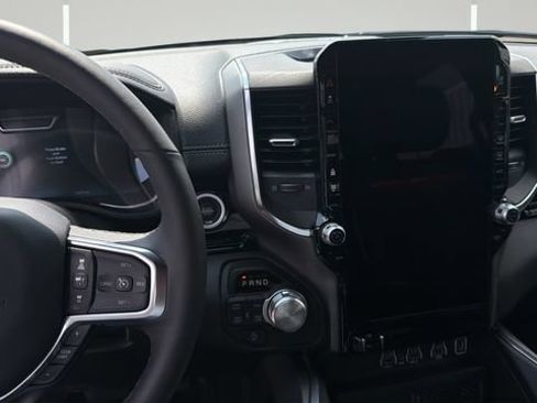 Used 2026 RAM 1500 Laramie AWD/4WD image 12