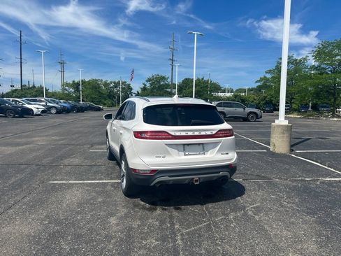 Used 2016 Lincoln MKC Reserve w/ Lincoln MKC Climate Package AWD/4WD image 3