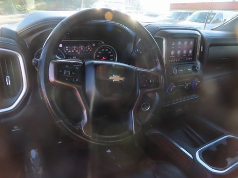 Used 2020 Chevrolet Silverado 3500 High Country w/ LPO, Hitch Package image 17