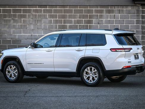 Used 2023 Jeep Grand Cherokee L Limited image 4