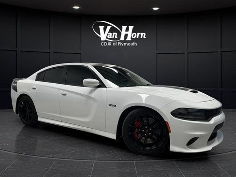 Used 2018 Dodge Charger R/T image 40