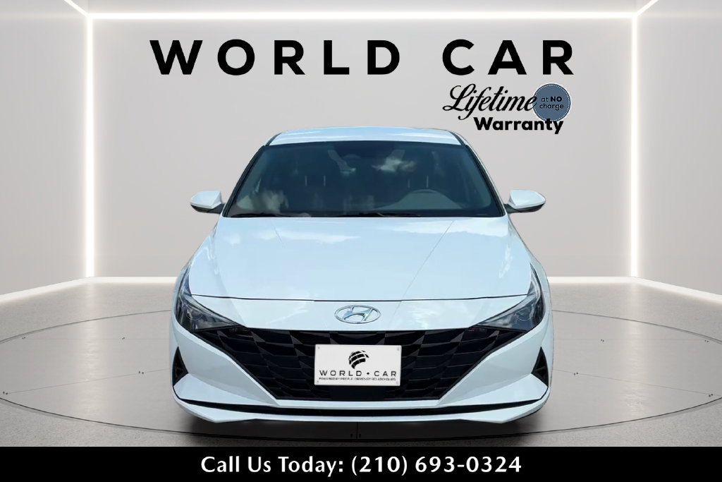 Used 2023 Hyundai Elantra SEL w/ Convenience Package FWD image 8