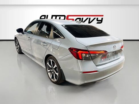 Used 2025 Honda Civic Sport Touring image 5