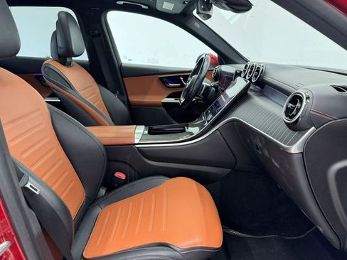 Used 2023 Mercedes-Benz GLC 300 image 16