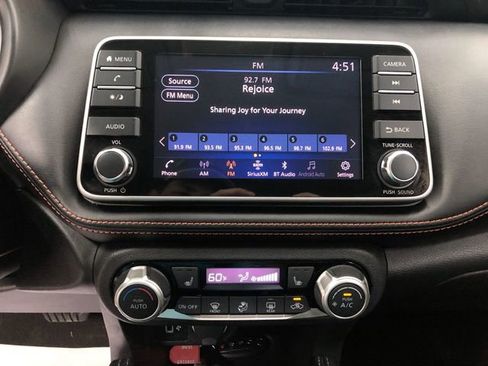 Used 2018 Nissan Kicks SR w/ Premium Package FWD image 20