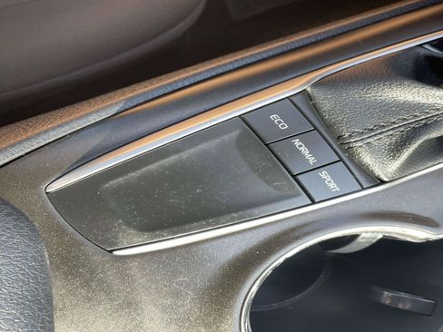 Used 2023 Toyota Camry LE FWD image 34