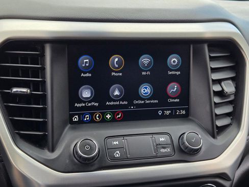 Used 2023 GMC Acadia SLE image 21