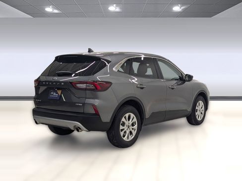 Certified 2023 Ford Escape Active image 7