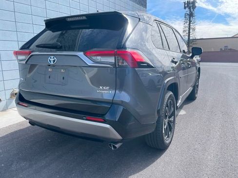 Used 2023 Toyota RAV4 XSE AWD/4WD image 3