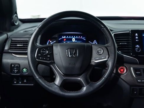 Used 2023 Honda Passport TrailSport image 14