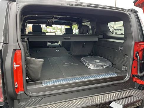 New 2025 GMC Hummer EV 2X w/ LPO, Cargo Utility Package AWD/4WD image 20