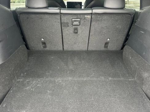 Used 2022 Tesla Model Y Performance image 19