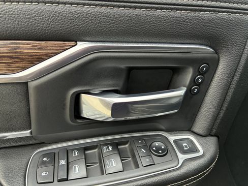 Used 2021 RAM 3500 Laramie image 9