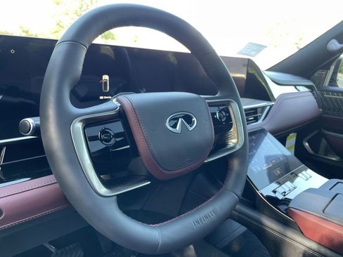 New 2026 INFINITI QX80 Autograph w/ Premium Cargo Package AWD/4WD image 19