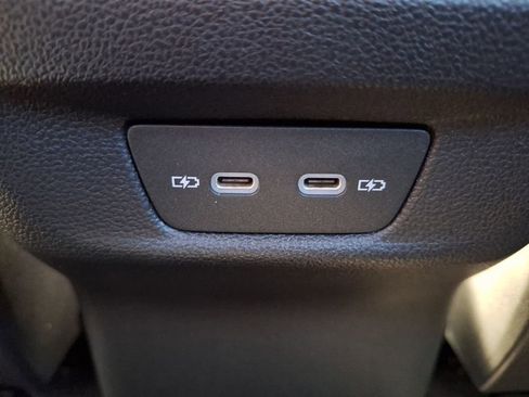 Used 2026 Volkswagen Tiguan SEL R-Line image 20