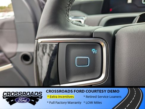 New 2025 Ford Expedition Max Platinum w/ Platinum Ultimate Package image 18