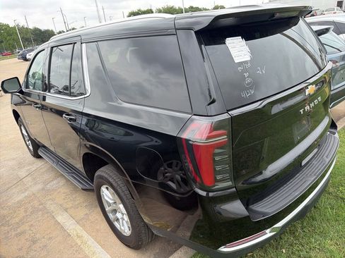 Used 2025 Chevrolet Tahoe LT AWD/4WD image 4