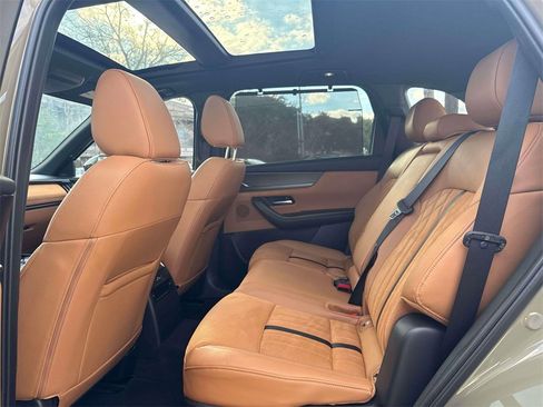 Certified 2025 MAZDA CX-70 3.3 Turbo S w/ Premium Plus image 23