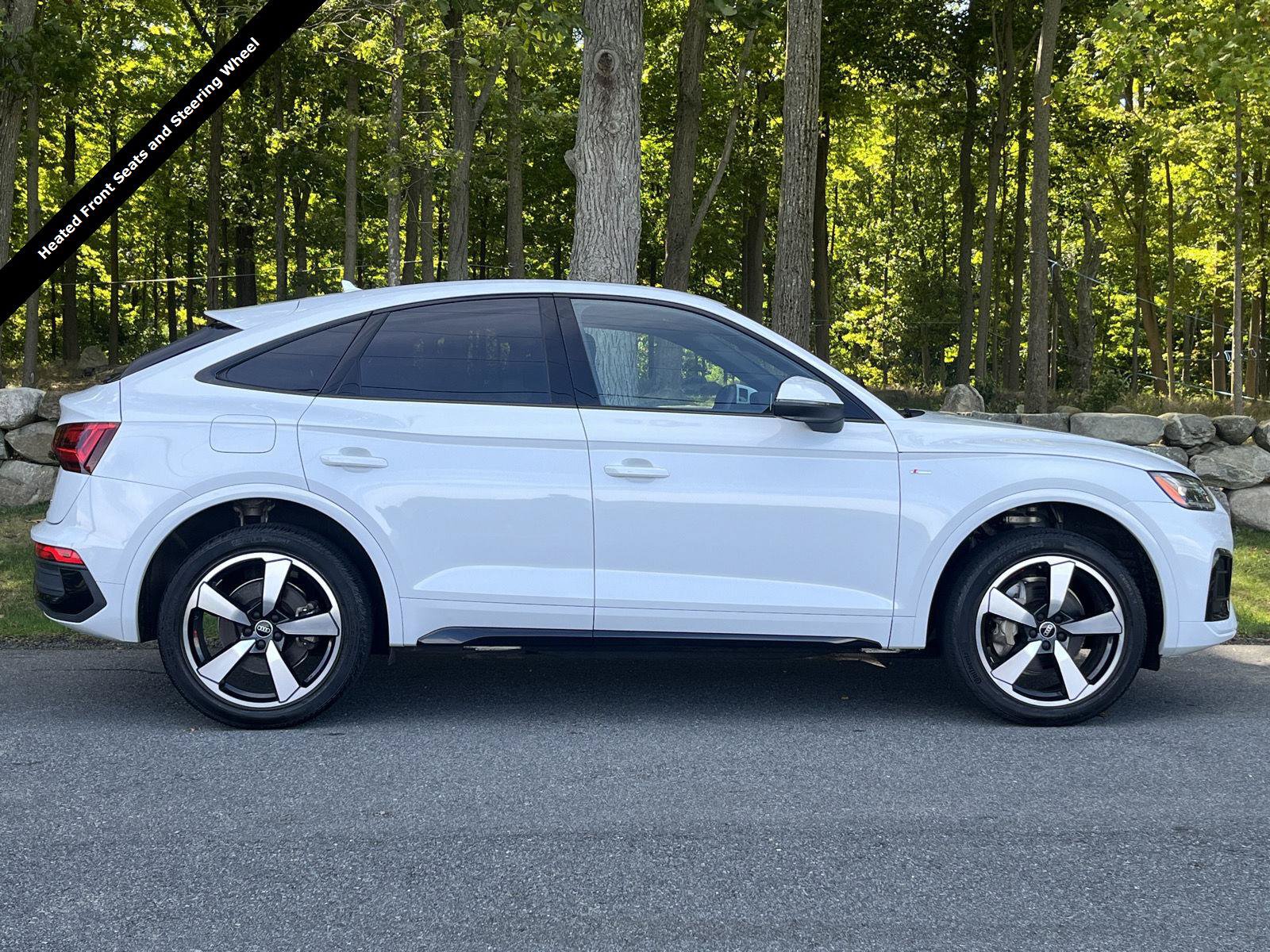 Used 2023 Audi Q5 2.0T Premium Plus w/ Premium Plus Package AWD/4WD image 2