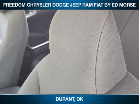 Used 2025 Kia Soul LX w/ LX Technology Package image 12