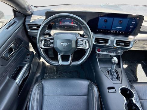 Used 2025 Ford Mustang Premium RWD image 26