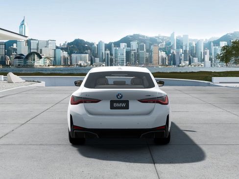 New 2025 BMW i4 eDrive40 w/ Parking Assistance Package image 5