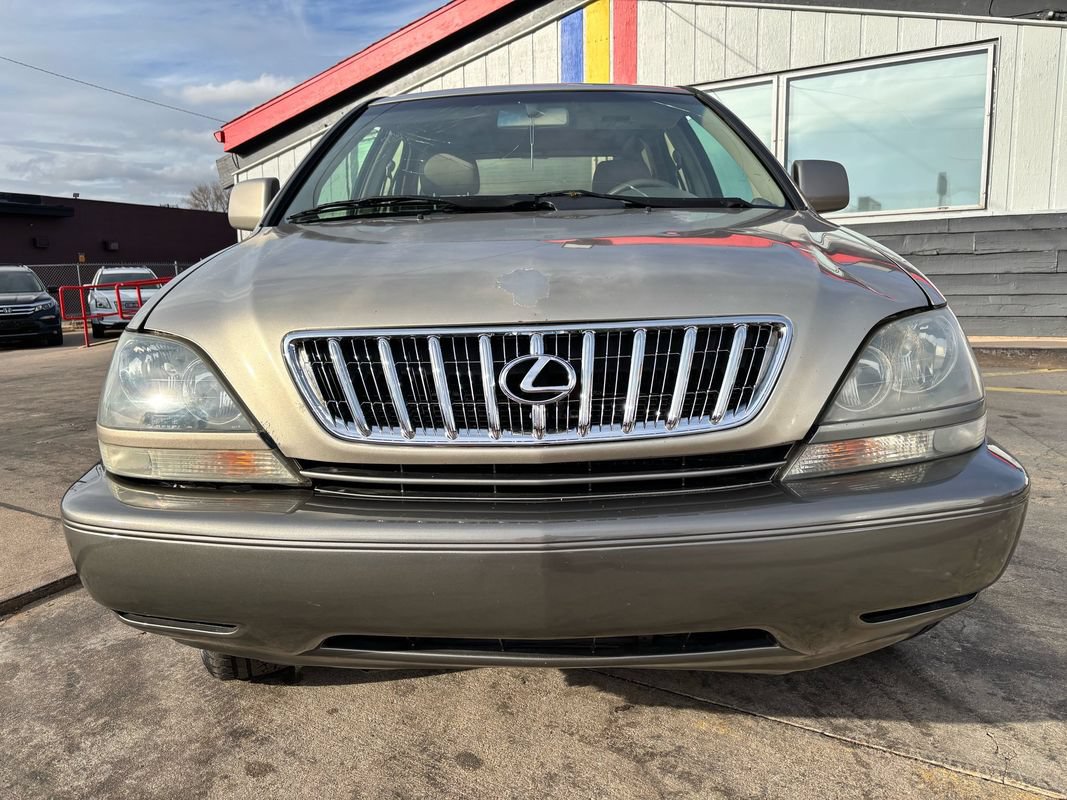 Used 2000 Lexus RX 300 w/ Limited Pkg FWD image 7