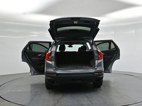 Used 2020 GMC Terrain SLT w/ Preferred Package FWD image 34