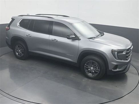 Used 2025 GMC Acadia Elevation image 19