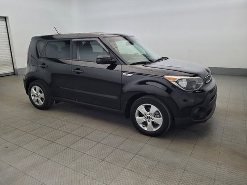 Used 2019 Kia Soul image 11