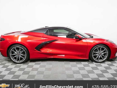 Used 2024 Chevrolet Corvette Stingray Preferred Conv w/ 2LT image 2