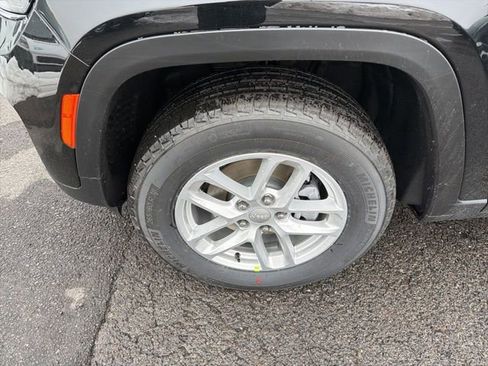 New 2026 Jeep Grand Cherokee Laredo X image 10