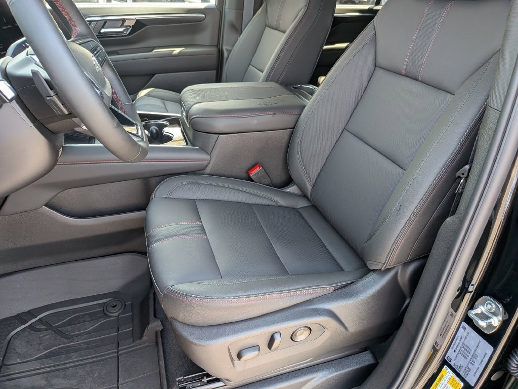 New 2026 Chevrolet Suburban RST w/ Comfort Package RWD image 15