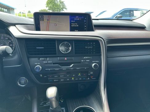 Used 2019 Lexus RX 350 FWD w/ Navigation Package image 16