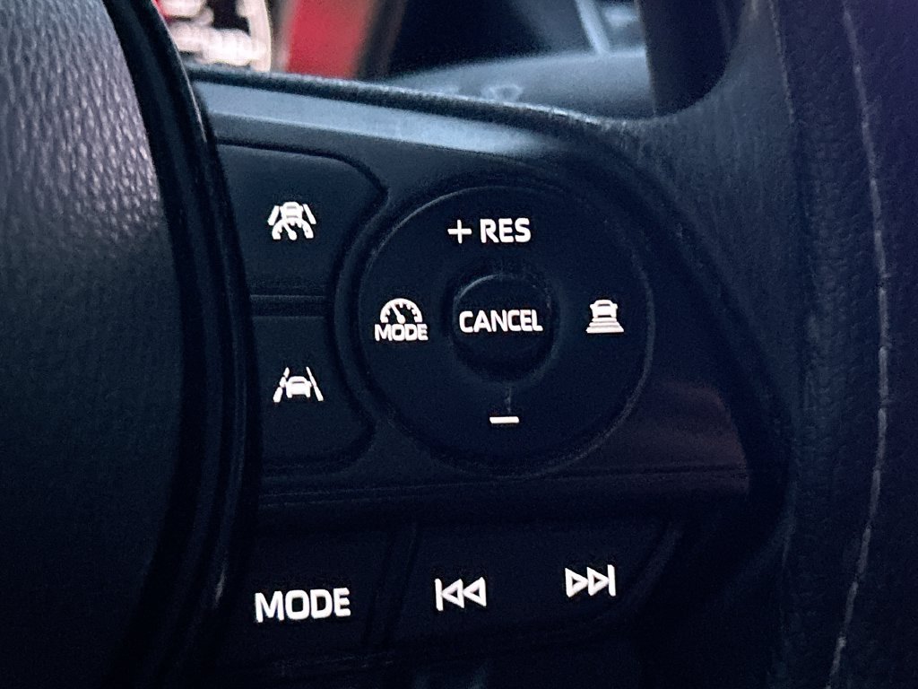 Used 2023 Toyota Corolla LE FWD image 17