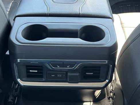 Used 2020 GMC Sierra 1500 Denali w/ Denali Ultimate Package image 18