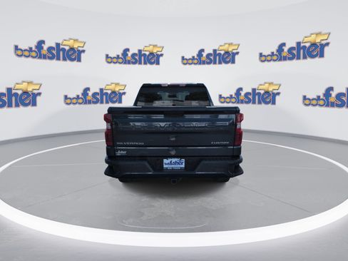 Certified 2022 Chevrolet Silverado 1500 Custom AWD/4WD image 7
