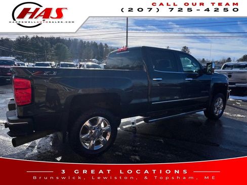 Used 2019 Chevrolet Silverado 2500 LTZ w/ Duramax Plus Package AWD/4WD image 6