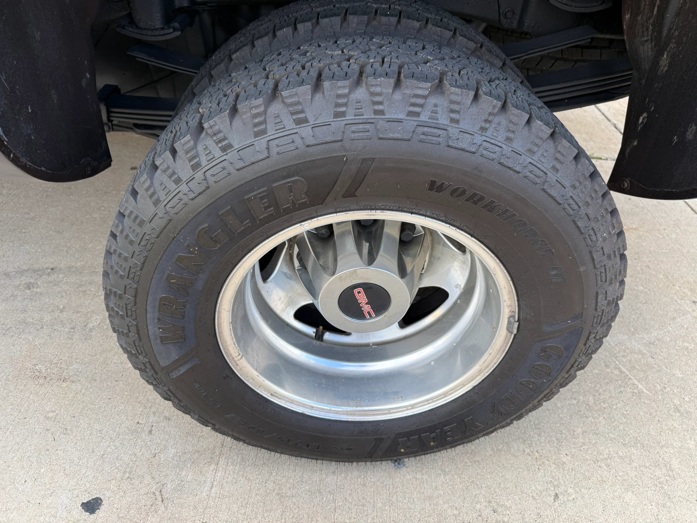 Used 2013 GMC Sierra 3500 Denali AWD/4WD image 26