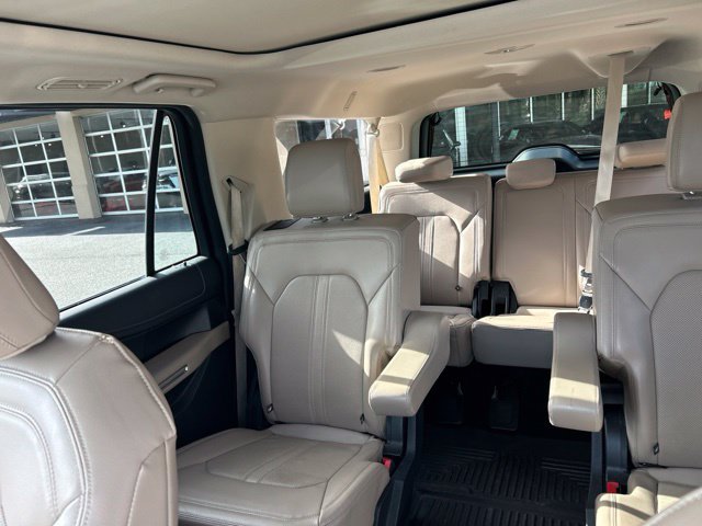 Used 2023 Ford Expedition Max Limited RWD image 12
