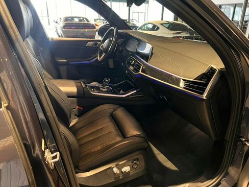 Used 2020 BMW X7 xDrive40i w/ M Sport Package image 34