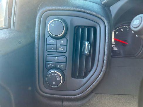 Used 2025 Chevrolet Silverado 1500 Custom w/ LPO, Dark Essentials Package AWD/4WD image 19